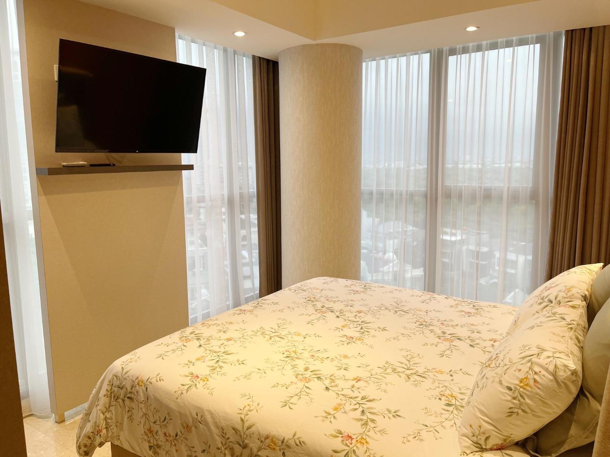 Gold Coast Pik Sea View Apartments By Longesuites Jakarta Zimmer foto