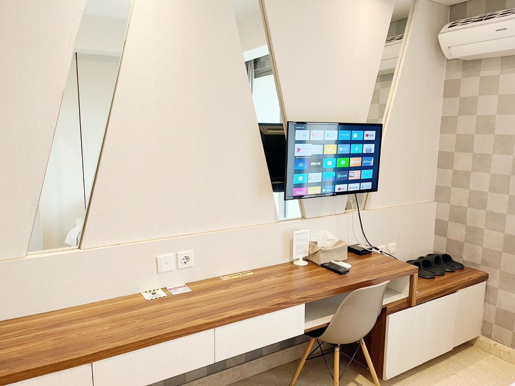 Gold Coast Pik Sea View Apartments By Longesuites Jakarta Zimmer foto