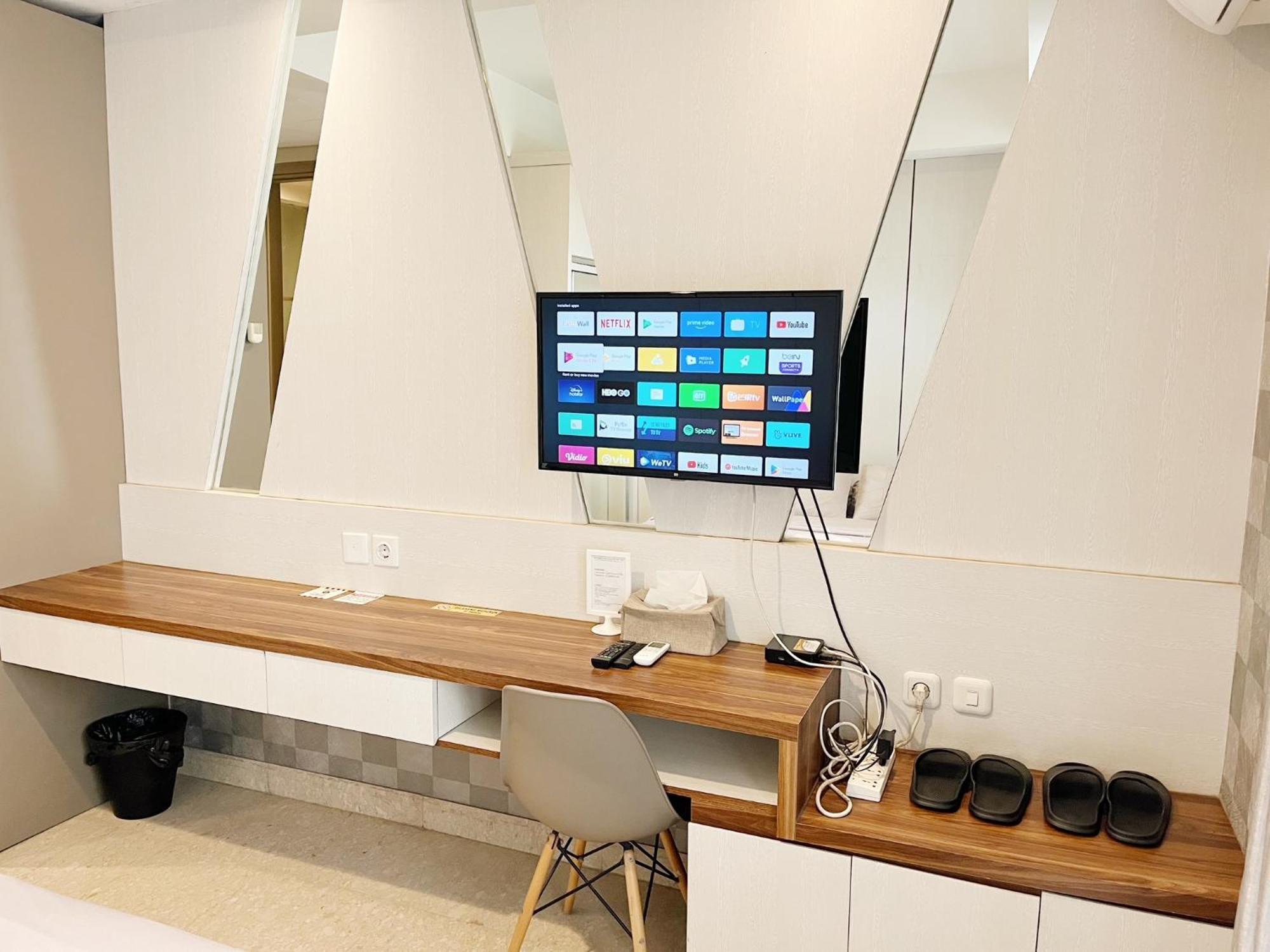 Gold Coast Pik Sea View Apartments By Longesuites Jakarta Zimmer foto