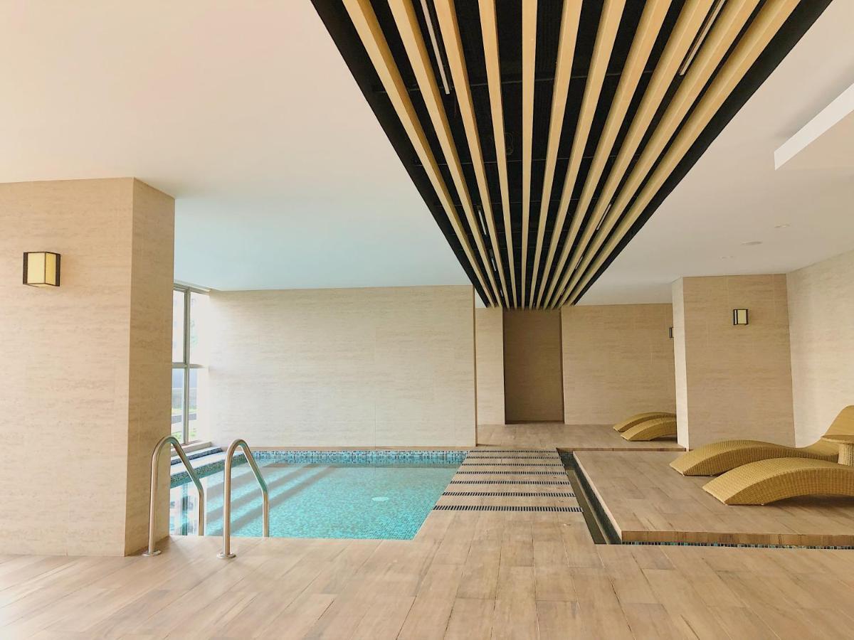 Gold Coast Pik Sea View Apartments By Longesuites Jakarta Exterior foto