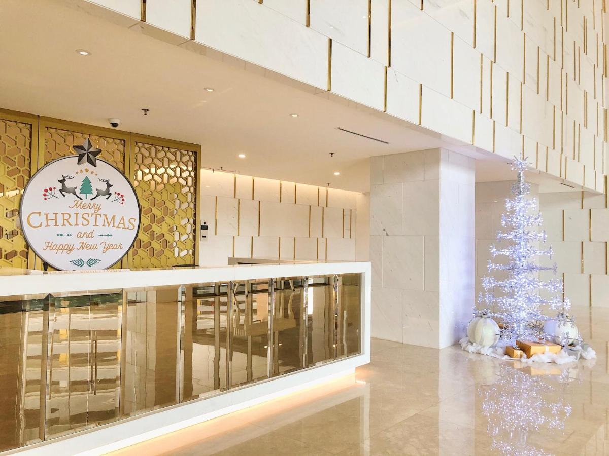 Gold Coast Pik Sea View Apartments By Longesuites Jakarta Exterior foto