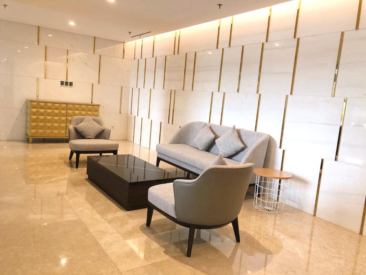 Gold Coast Pik Sea View Apartments By Longesuites Jakarta Exterior foto